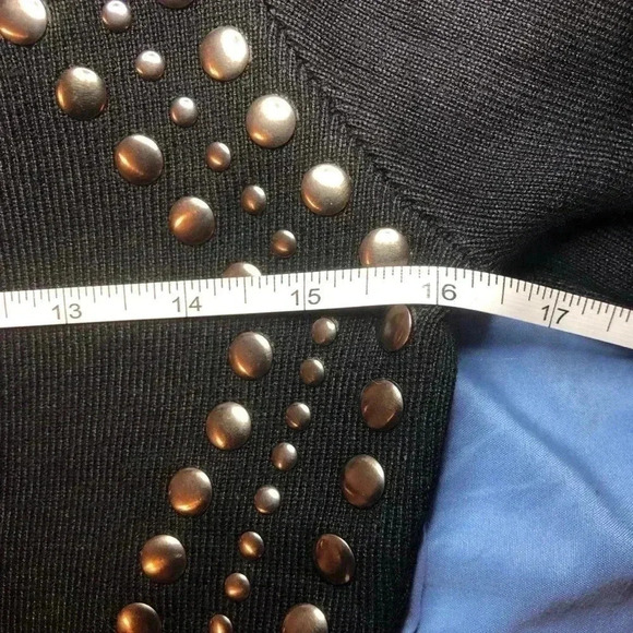 VENUS Women’s Black Long Sleeve Top with silver button accents M XL - Picture 14 of 16